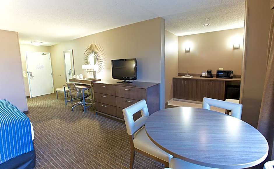 Holiday Inn Express Fargo - West Acres By IHG