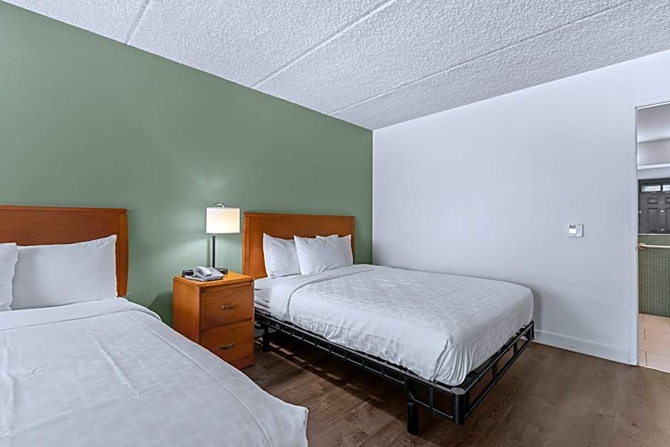 Vagabond Inn Executive Old Town