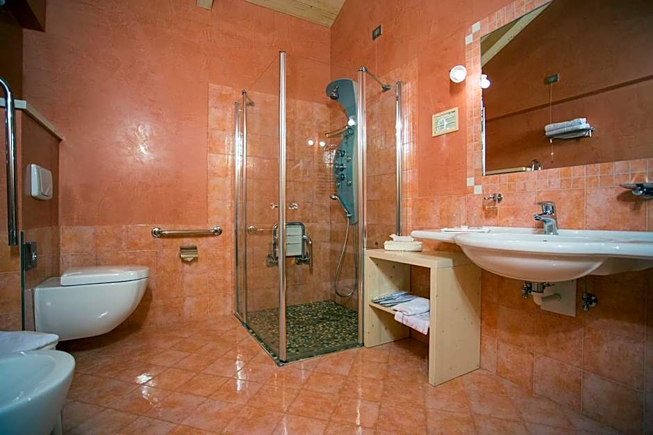 Castelir Suite Hotel
