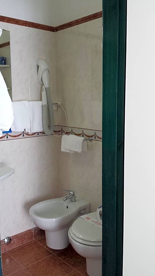 Hotel Elisa - Spiaggia Privata Inclusa