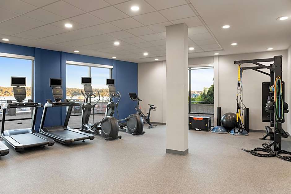 Hampton Inn & Suites Bremerton