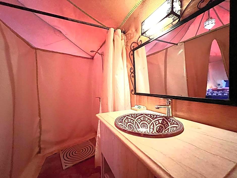 Horaz luxury Camp