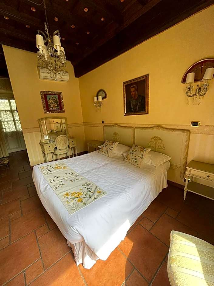 Ai Savoia B&B - Guest House