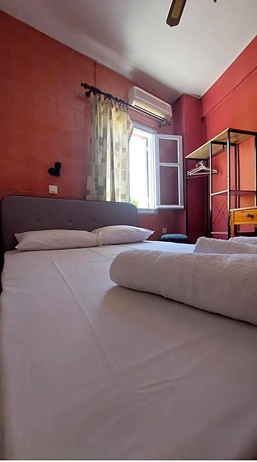 Old Town Moder Studio 6