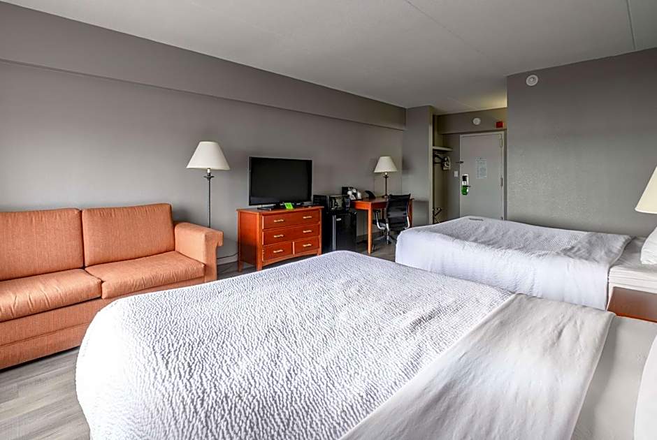 La Quinta Inn & Suites by Wyndham New Haven
