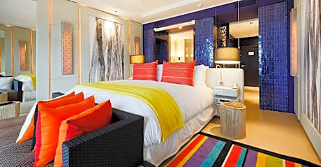 Luxury Premium Double Room with Balcony and View