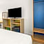 Spark by Hilton Eden Prairie