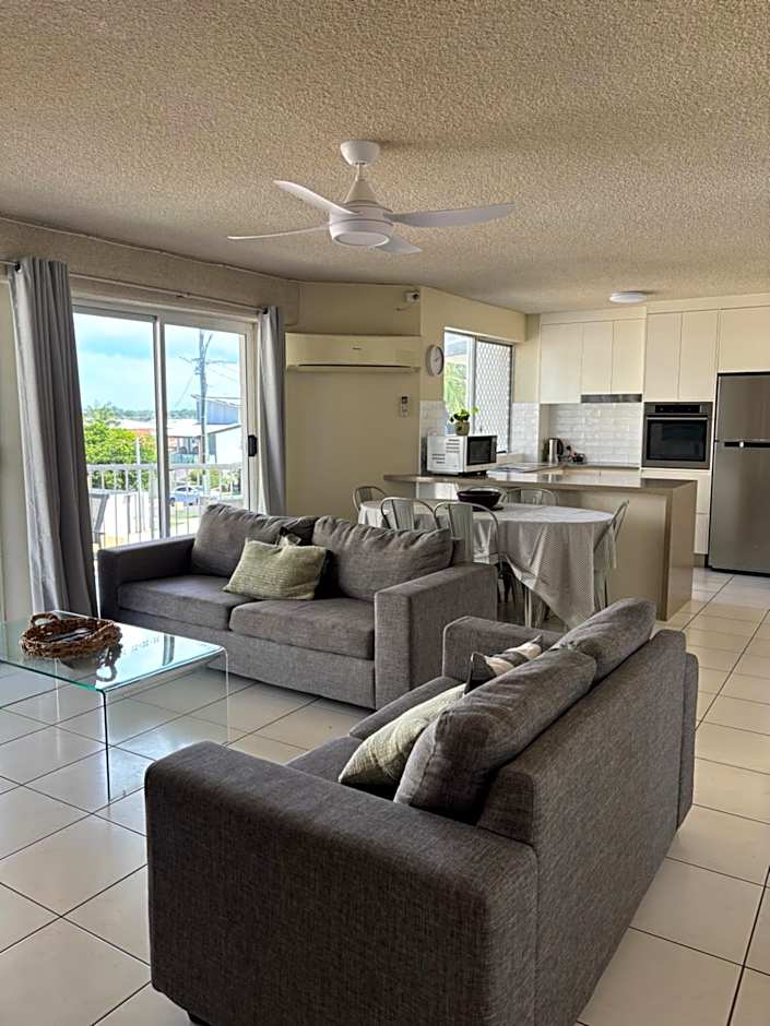 Bayviews and Harbourview Holiday Apartments