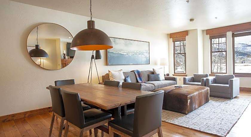 Lodges At Deer Valley