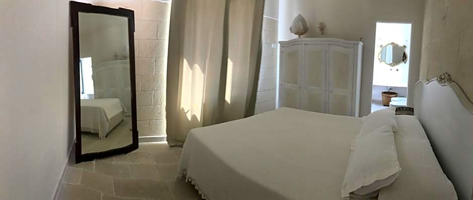 Photo 1 of 7 of Triple Room