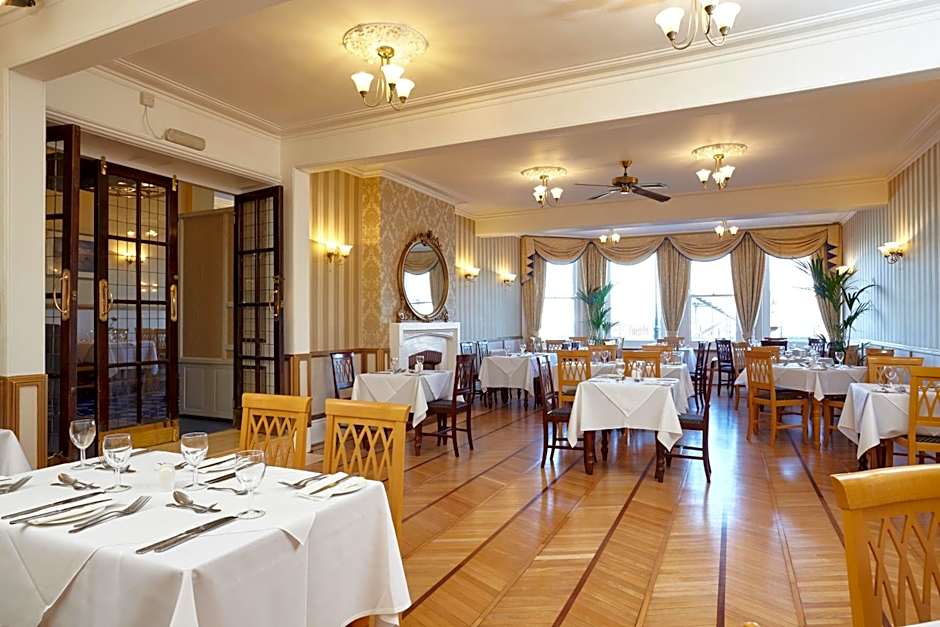 Royal Esplanade Hotel