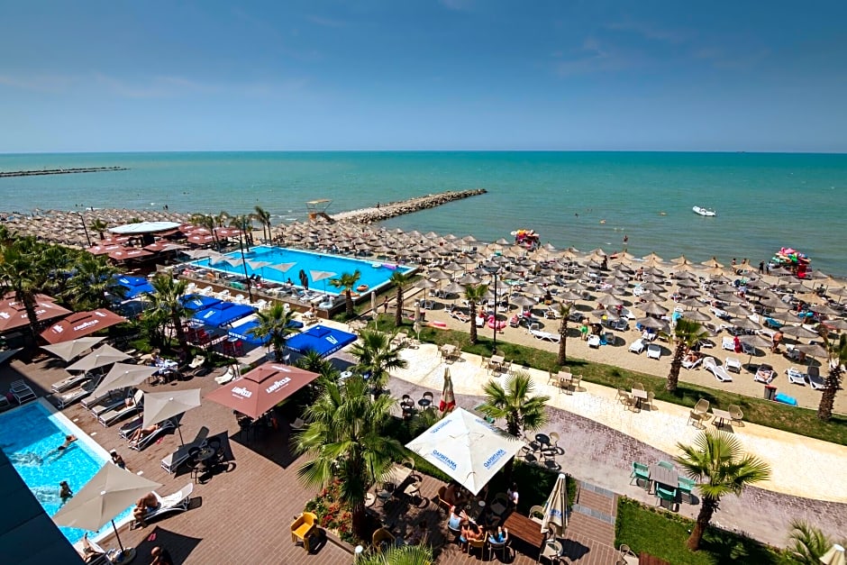 Brilliant Hotel & Spa