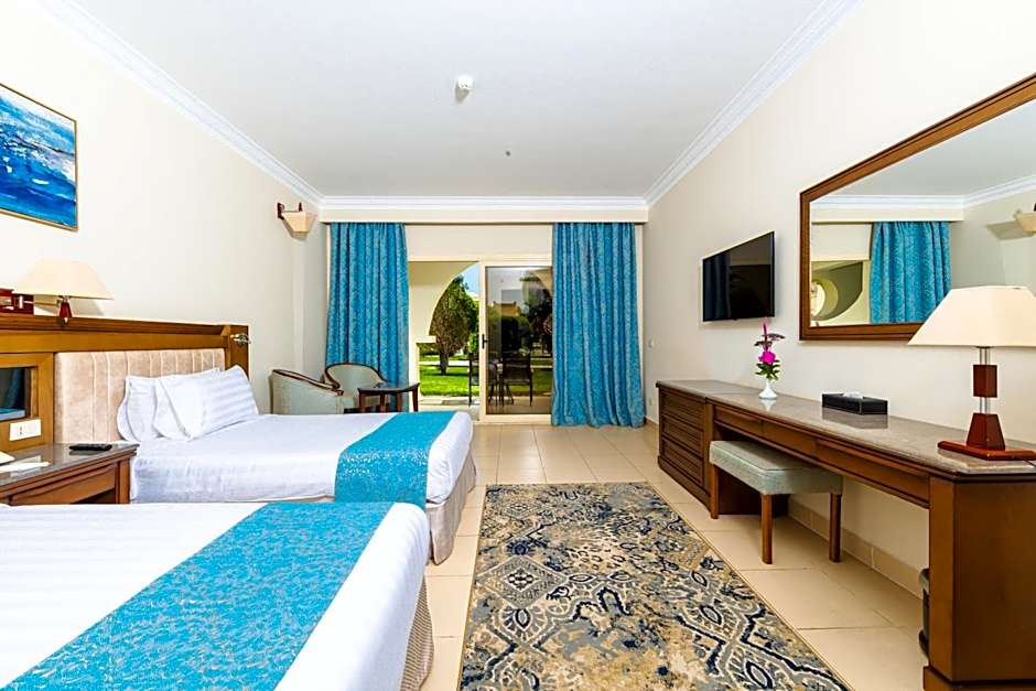 Serenity Makadi Beach