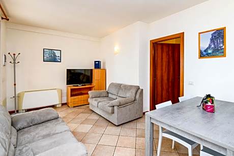 Small Standard Two-Bedroom Apartment with Lake View