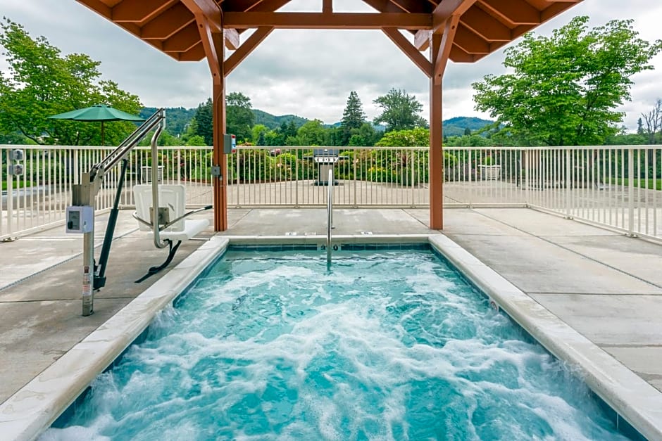Holiday Inn Express Roseburg By IHG
