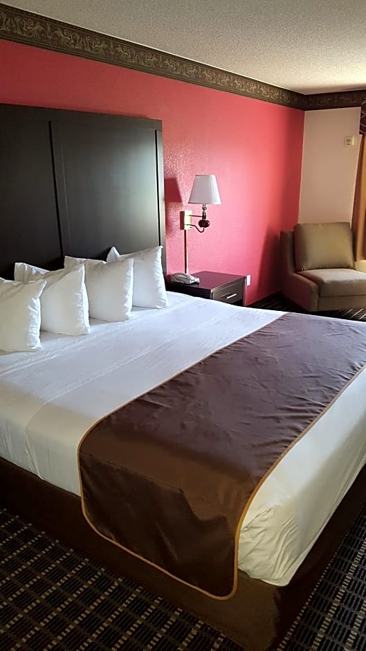 Ramada Limited Redding