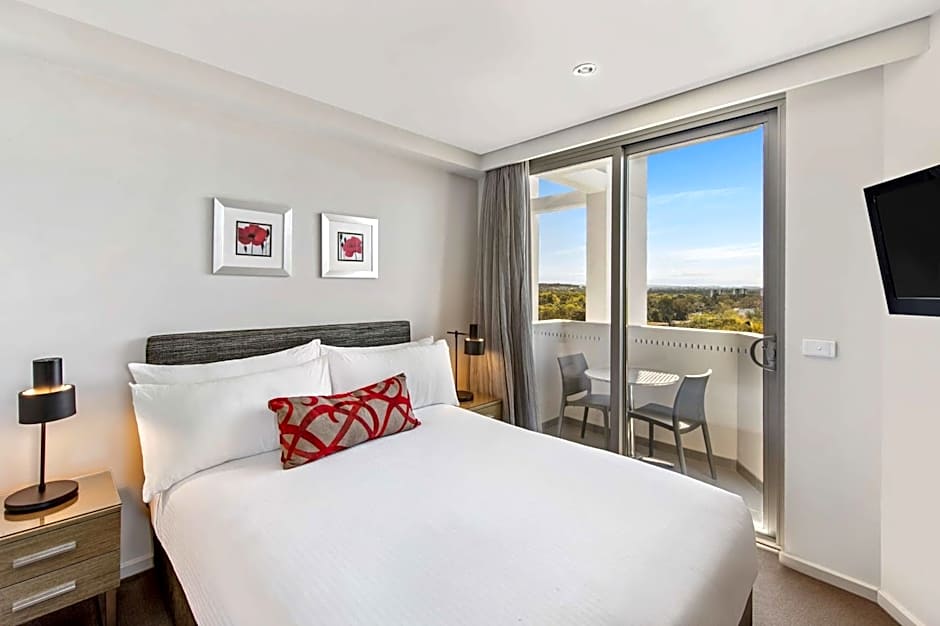 Adina Serviced Apartments Canberra, Dickson