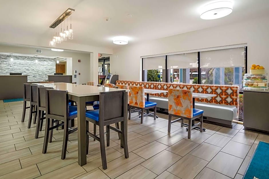 Quality Inn Jacksonville near Camp Lejeune