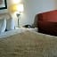 Norwood Inn & Suites La Crosse