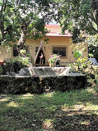 Hostal Tribu Malinalco