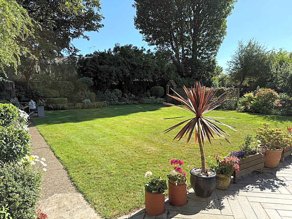 Heatherbank Guest House