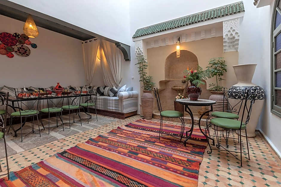 Riad dar El Arsa Rooftop & jacuzzi