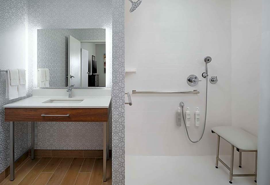 Hampton Inn By Hilton & Suites Memphis/Shady Grove