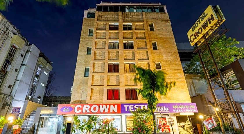 Hotel Crown