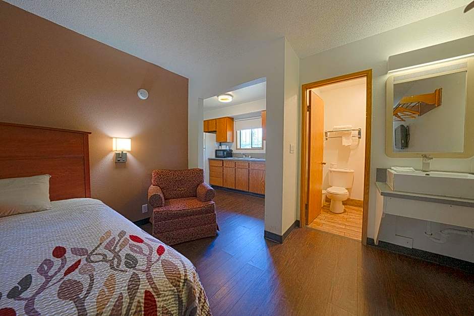 Budget Inn Gladstone By OYO - Portland Clackamas