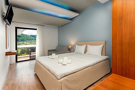 Double Room with Garden View