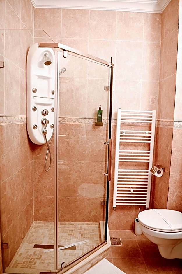 Hotel La Castel Iasi