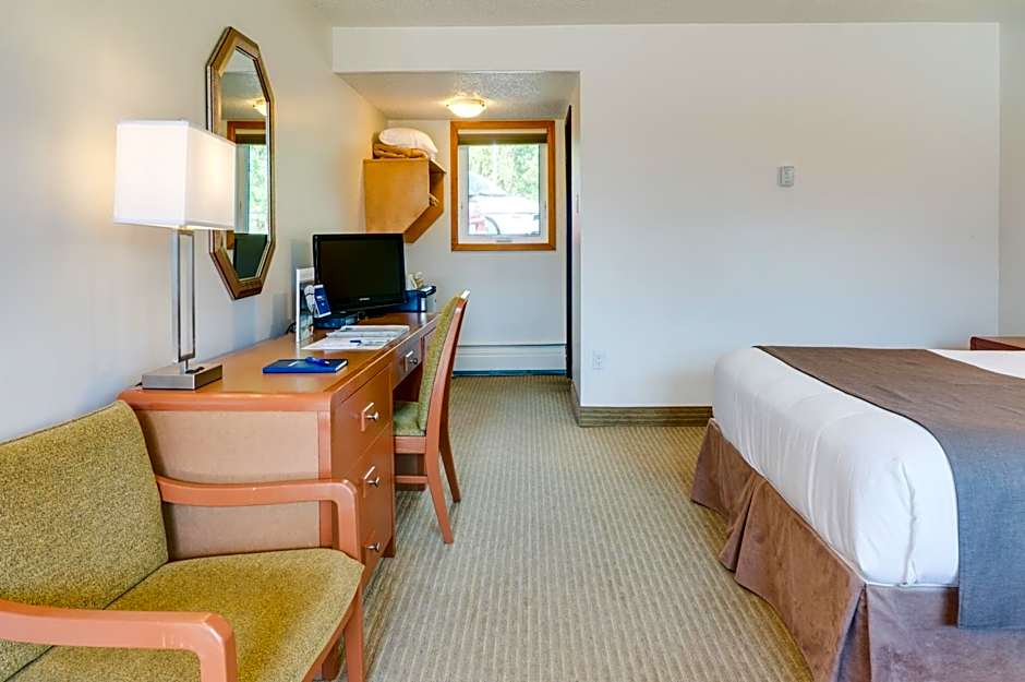 Rocky Mountain Ski Lodge