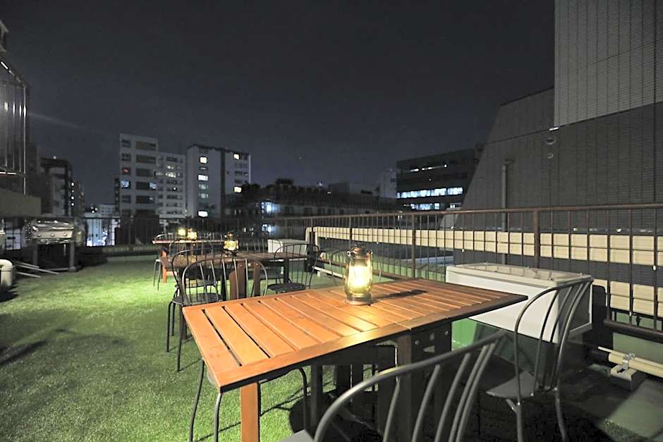 hostel DEN