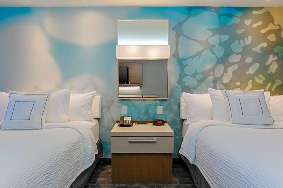 Courtyard by Marriott Dallas Midlothian at Midlothian Conference Center