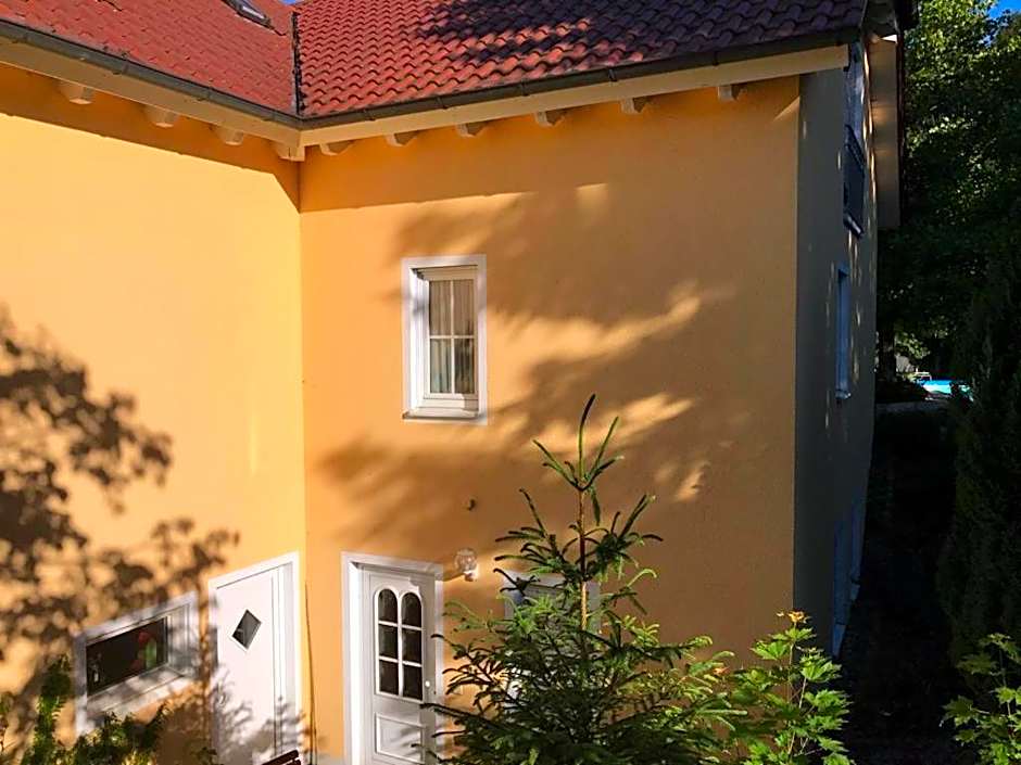 Schöne Wohnung mit Pool und Sauna zum Wohlfühlen