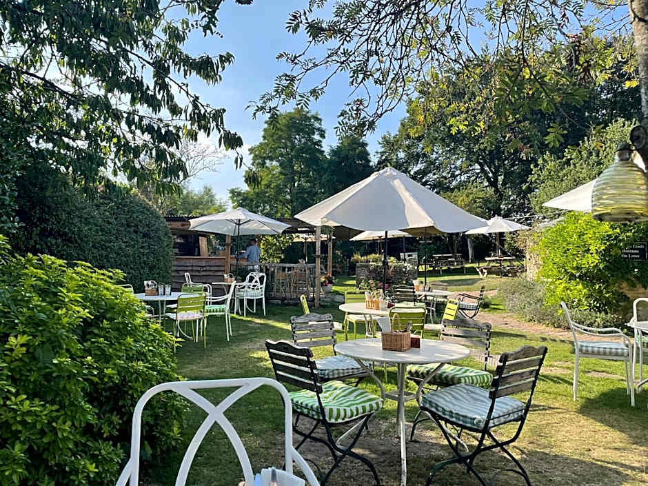 The Swan Inn Swinbrook