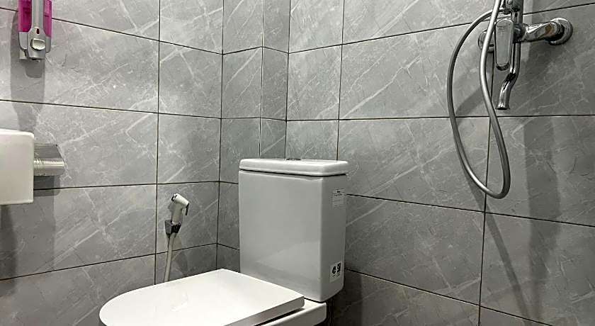 Brenn Hotel Semarang Mitra RedDoorz