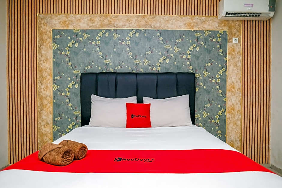 RedDoorz @ Panglima Sudirman Surabaya