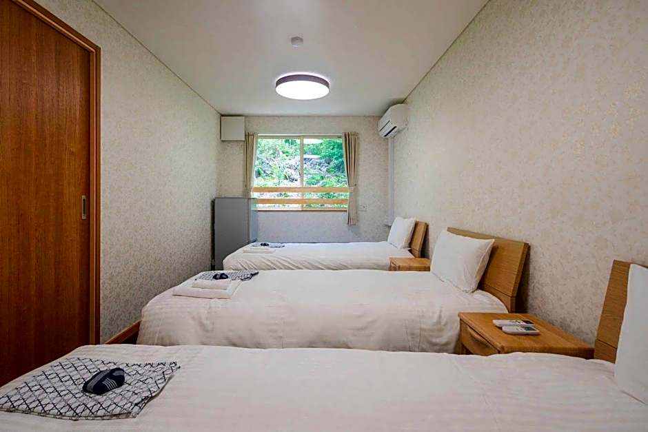 FUJIYAMA INN CONIFER