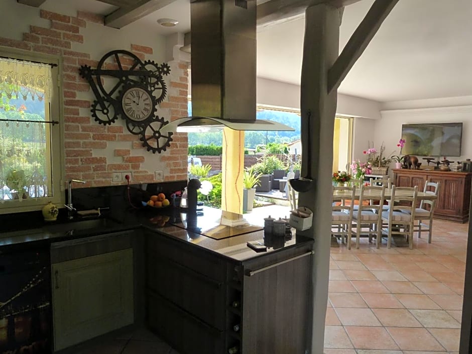 Les Bambous B&B