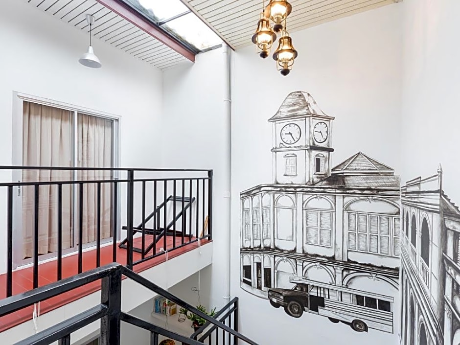 Chino Town Gallery Alley