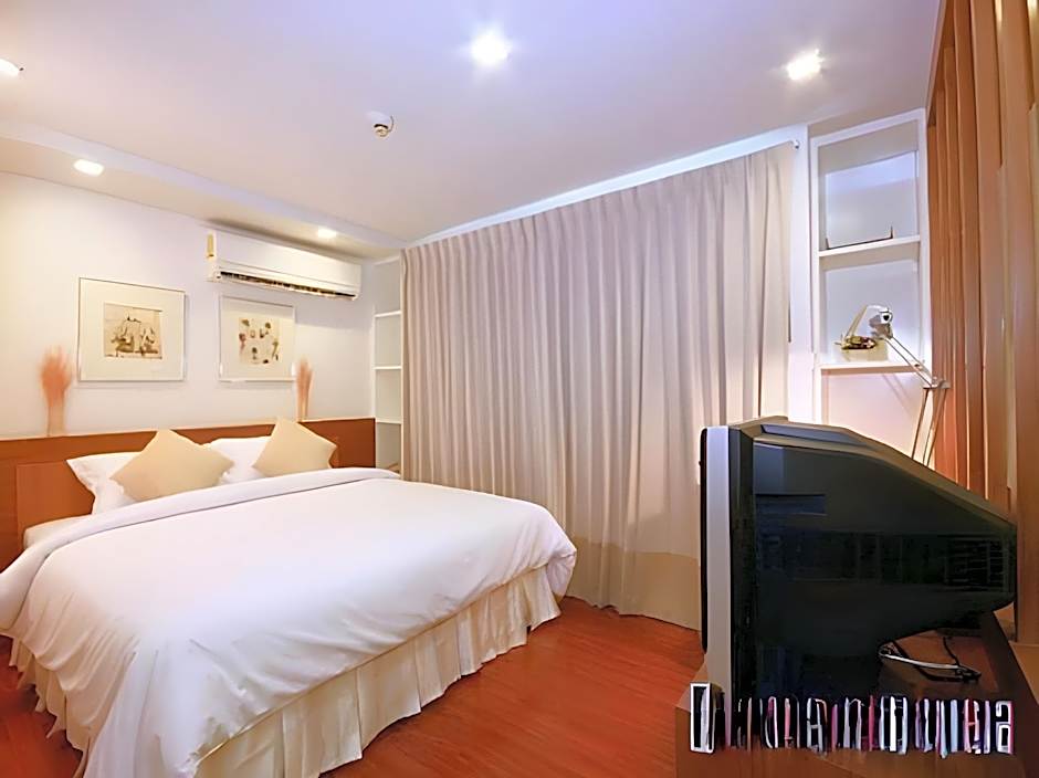 I Residence Hotel Sathorn (SHA Plus)