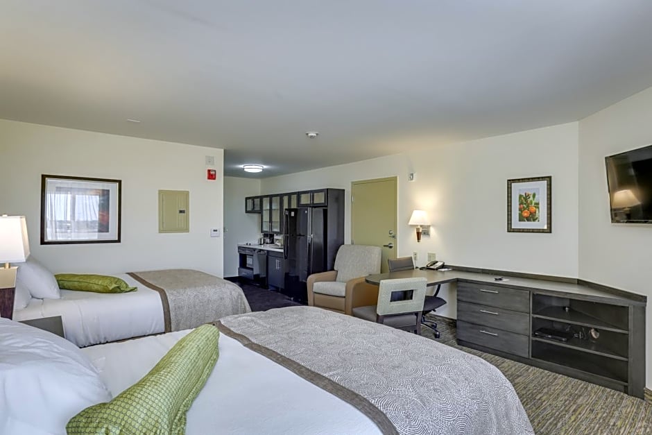 Candlewood Suites College Station