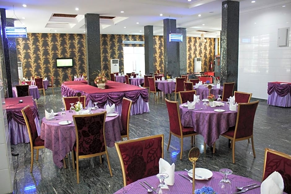 Ajuji Greenwich Hotels