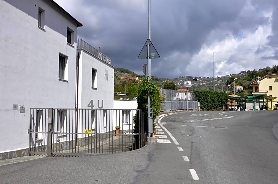 Bed & Breakfast 4U PARCHEGGIO INTERNO