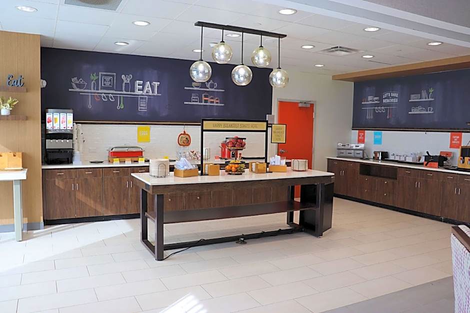 Hampton Inn By Hilton McMinnville, TN