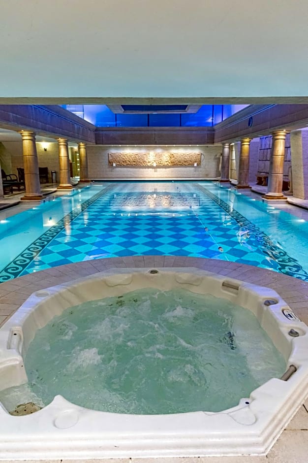 Radisson Blu Martinez Hotel Beirut