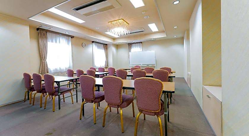 Oyama Palace Hotel