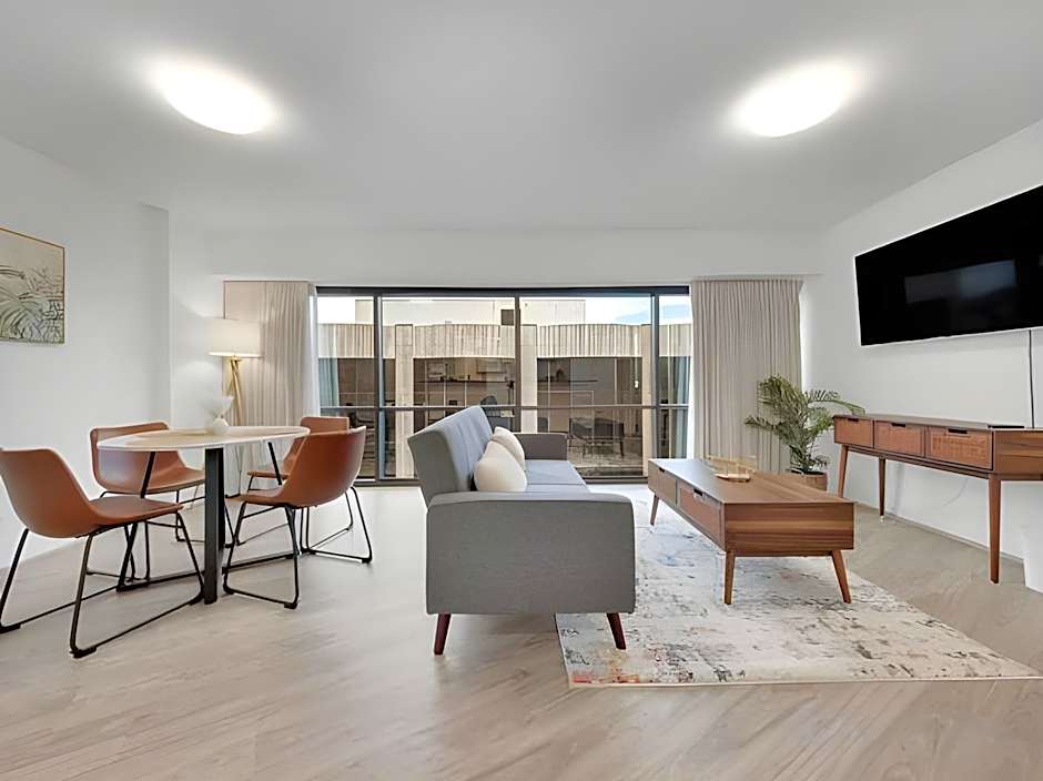 Bishop Suites @ Executive Centre