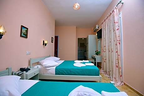 Studio (2 Adults) with City View